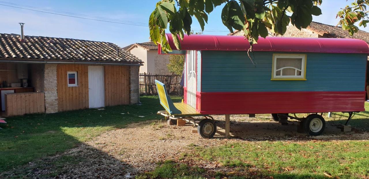 Roulotte Framboise Otel Vaux  Dış mekan fotoğraf